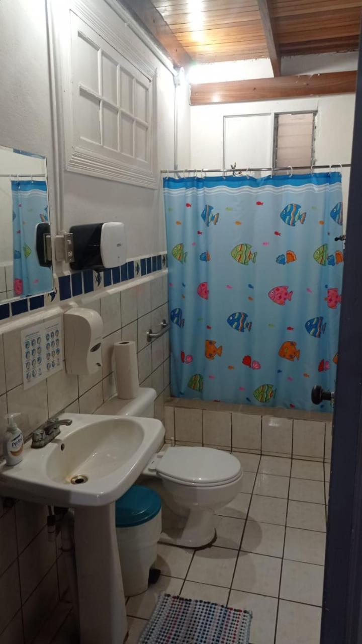 Hostel Casa Ridgway Сан-Хосе Экстерьер фото