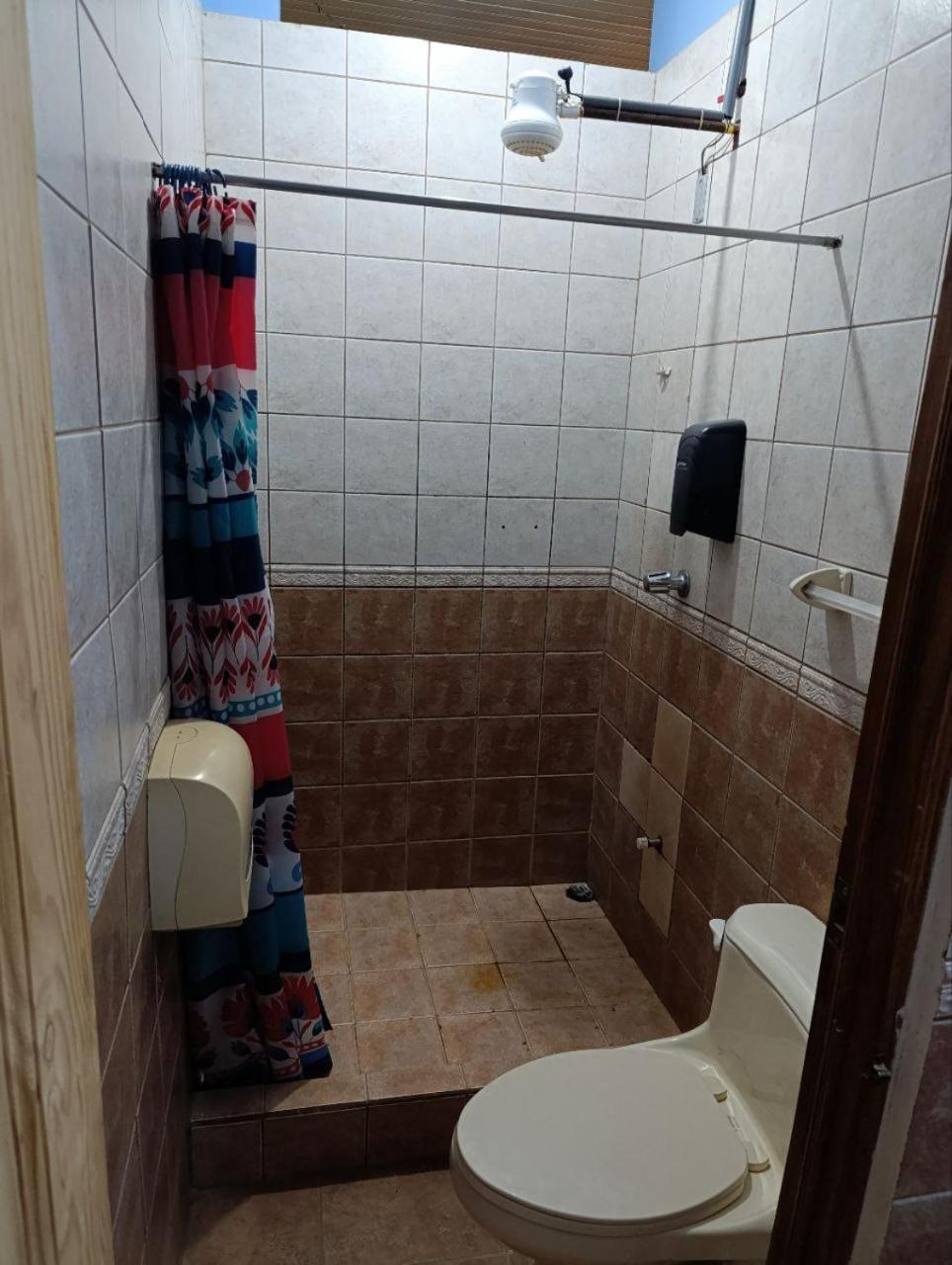 Hostel Casa Ridgway Сан-Хосе Экстерьер фото